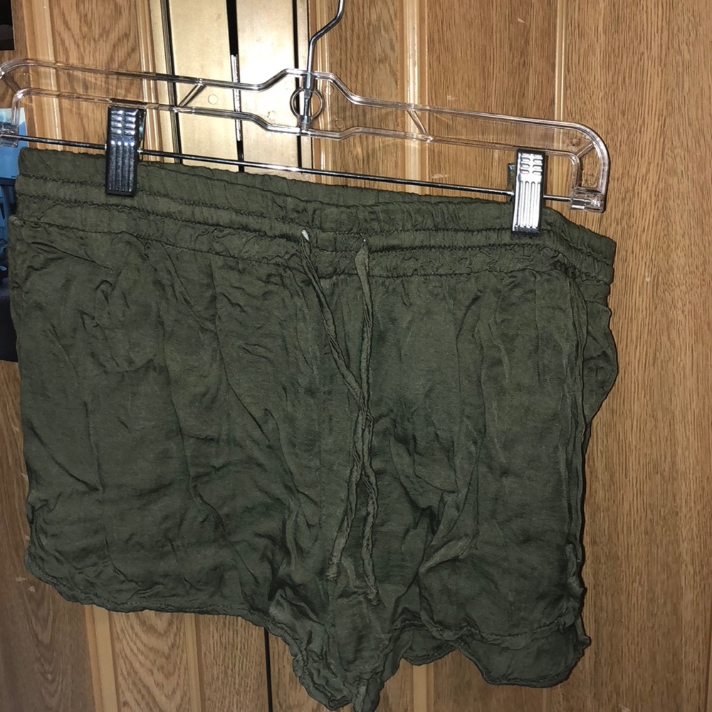 Olive flowy shorts